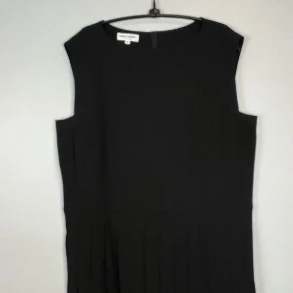 Giorgio Armani Black Pleated Dress Size 16 Sleeveless Midi Italy